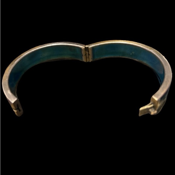 Vintage Chinese Cloisonne Enamel on Brass Hinged Bangle Bracelet 7 Inches - Picture 6 of 8